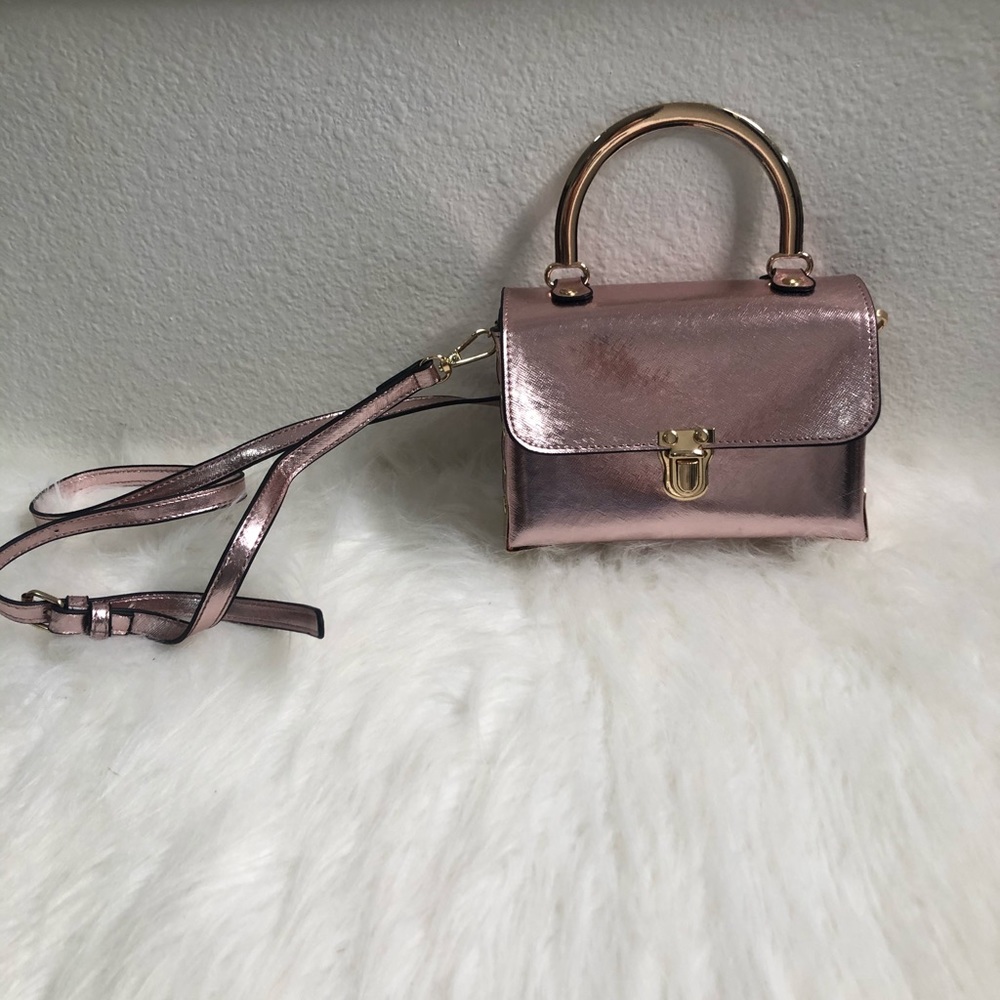 Purse - Picture 2 of 3